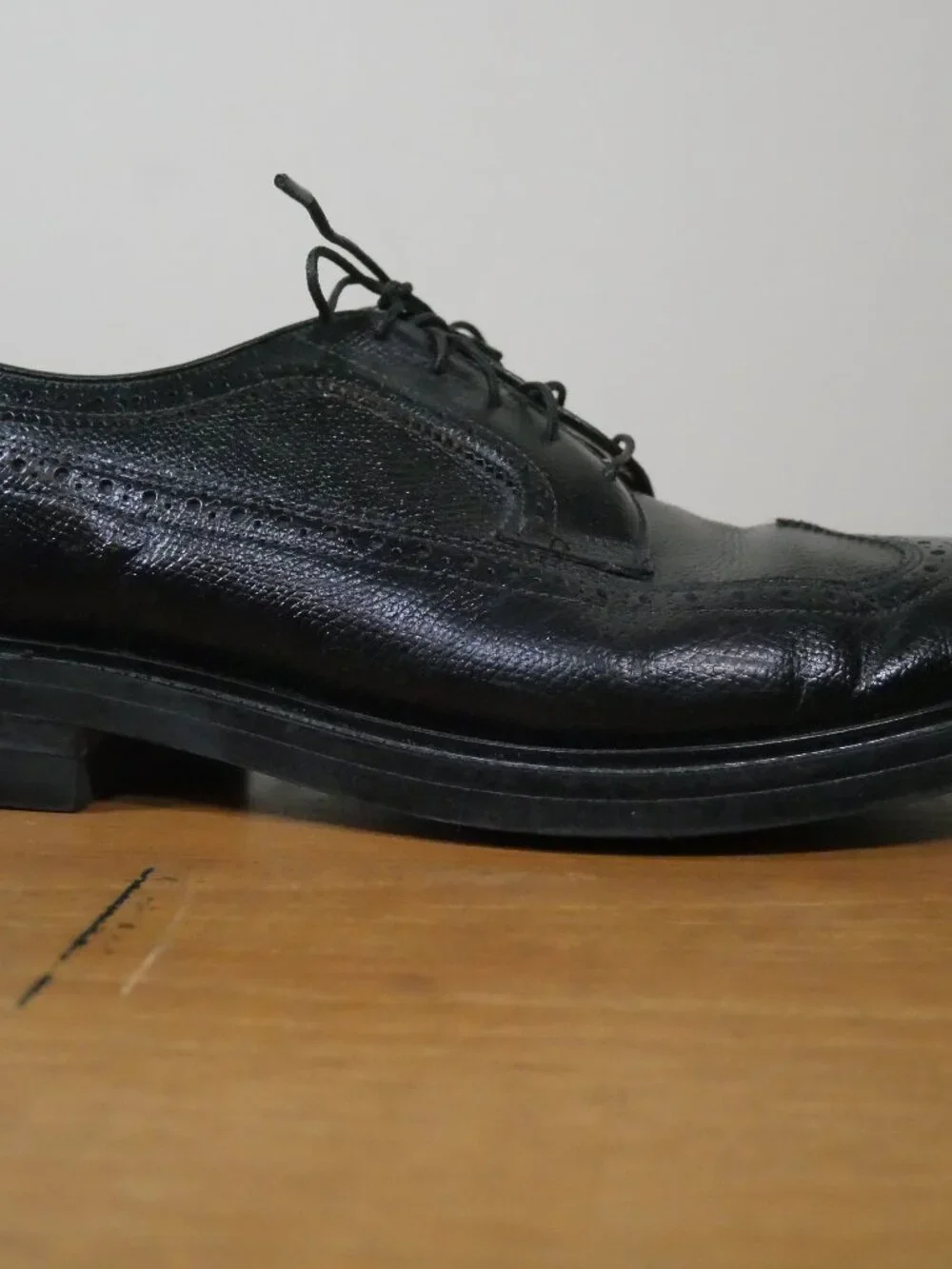 Stuart McGuire Black Wingtip Oxford Dress Shoes Mens Sz 13 Real Leather Vtg USA